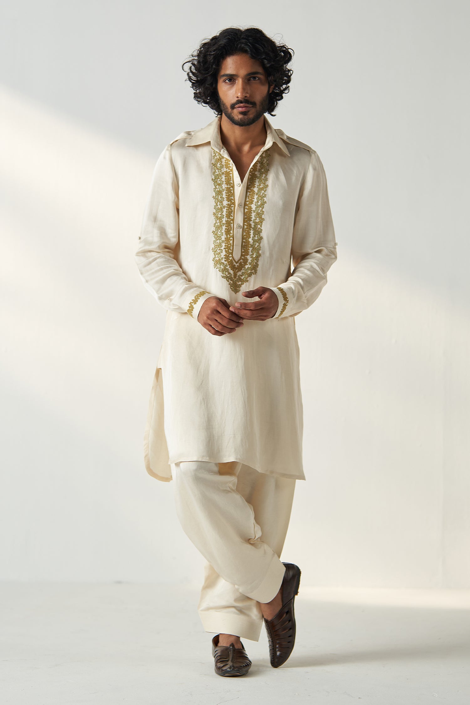 Mehul Pathani Set