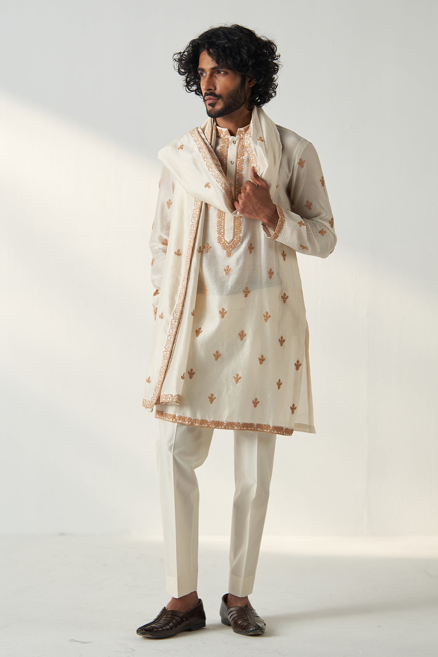 Khush Kurta Pant Stole Set