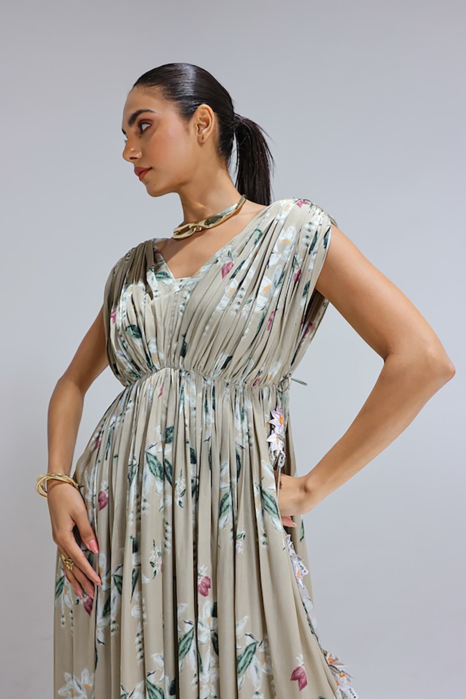 Jasmine Hand Draped Kurta Set