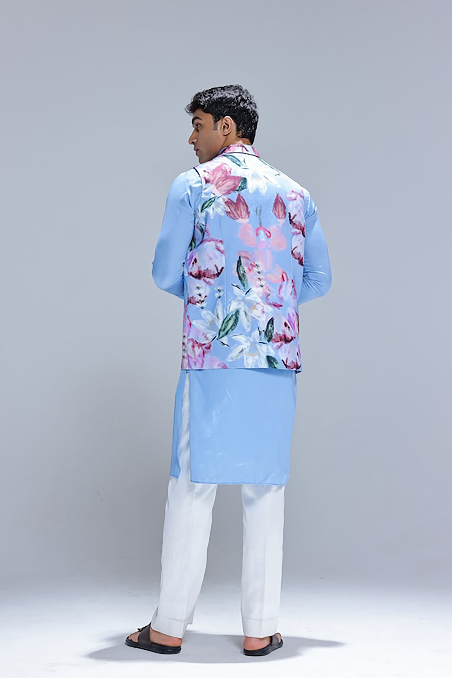 Lyla Kurta Set With Jacket