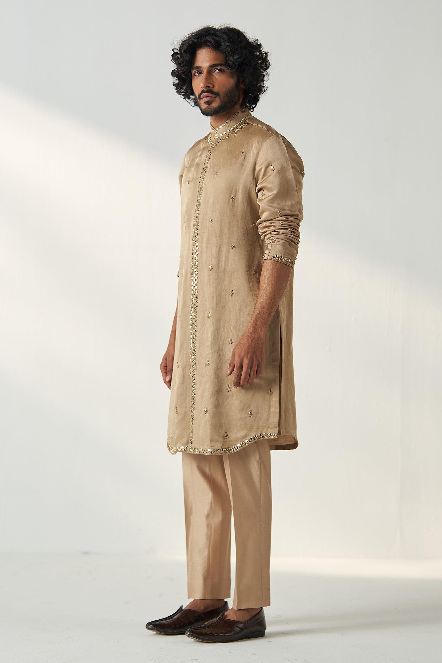 Vivaan Kurta Pant Stole Set