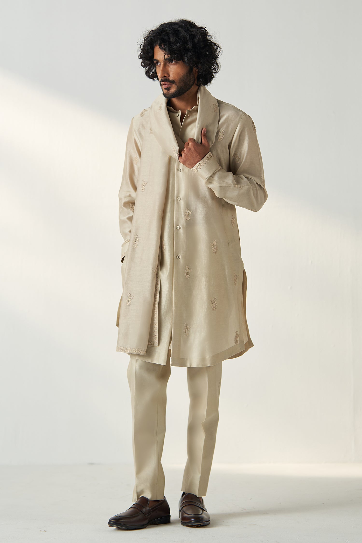 Aryan Kurta Pant Stole Set