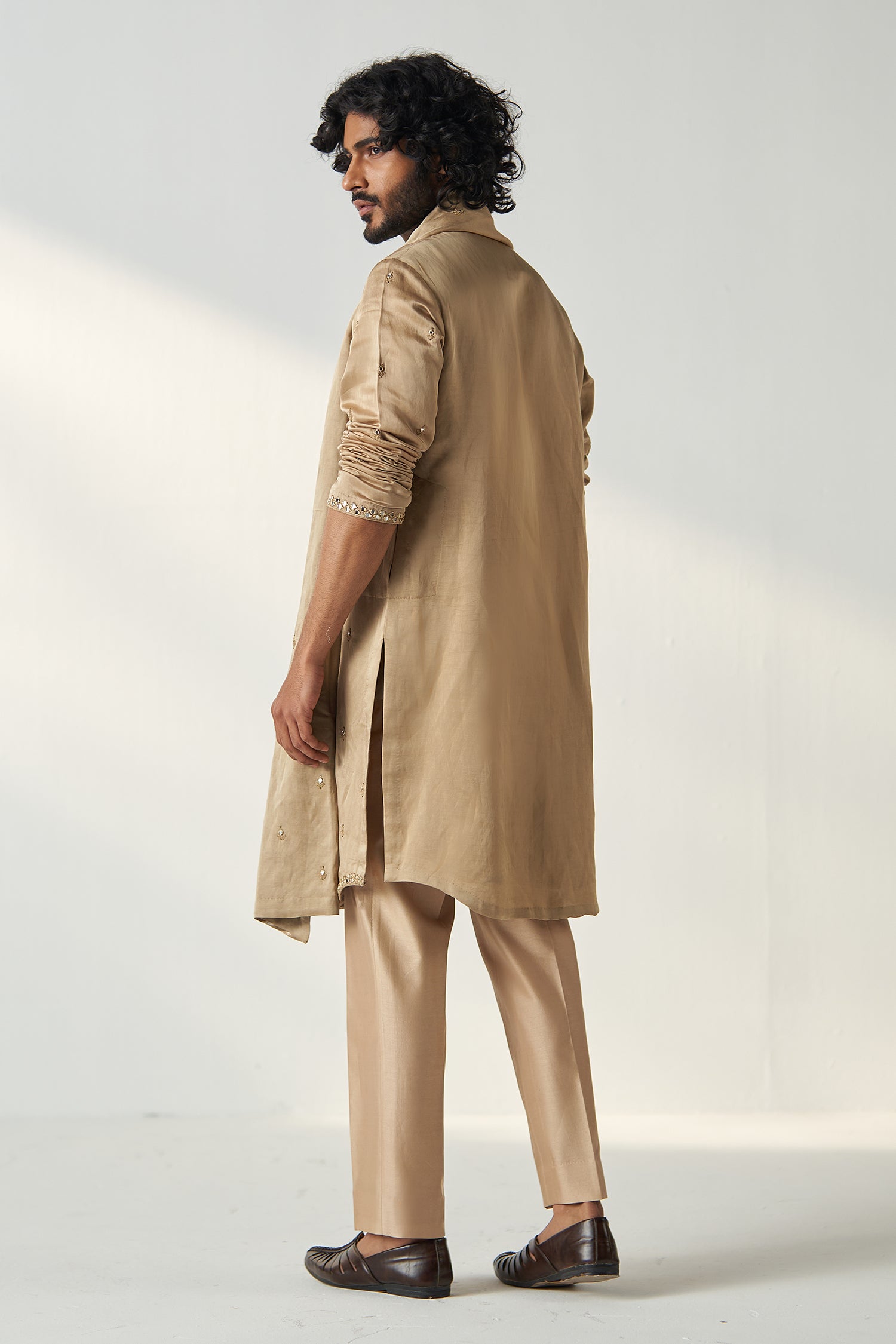 Vivaan Kurta Pant Stole Set