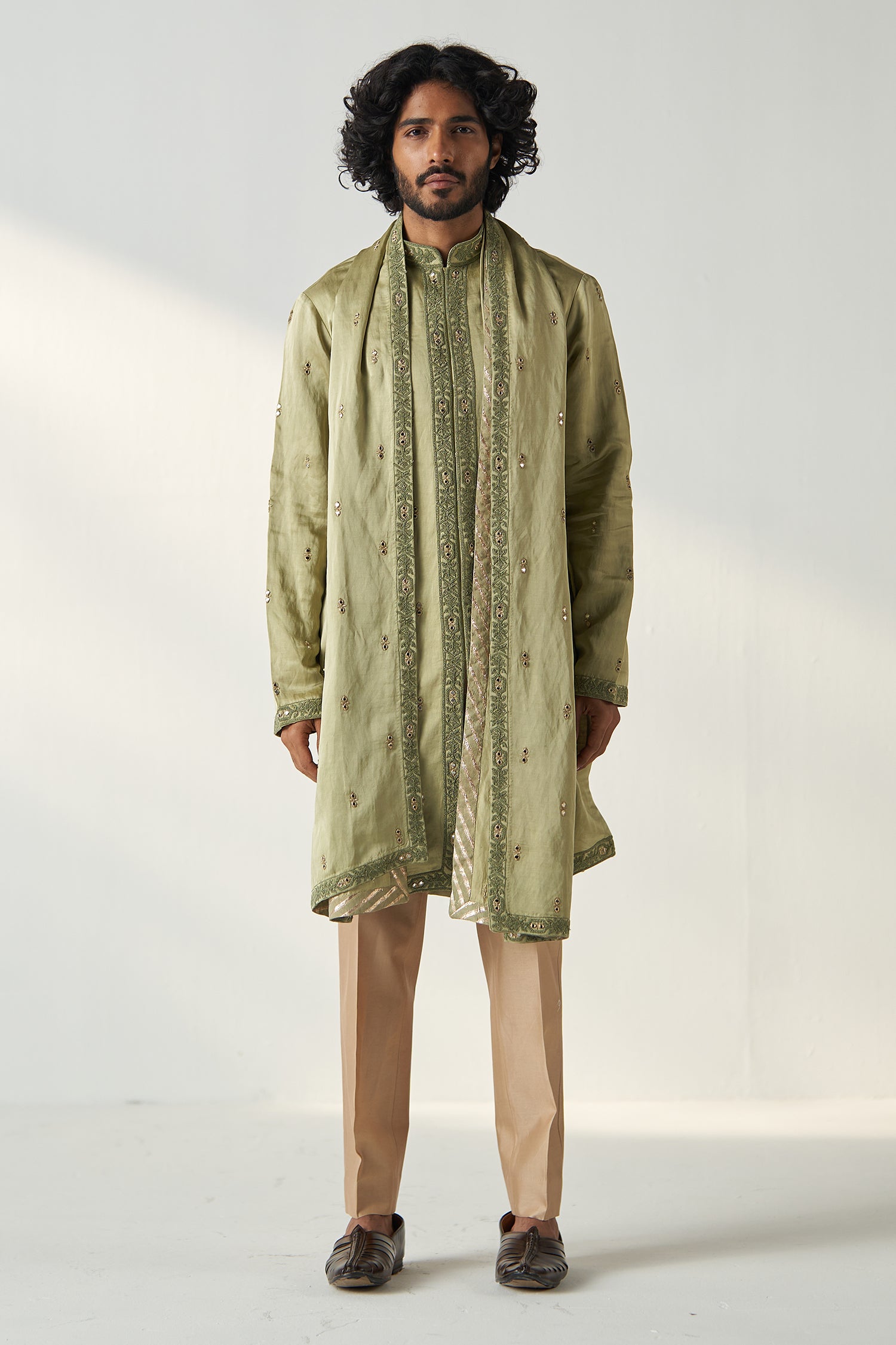 Nayaan Kurta Pant Stole Set