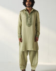 Rihaan Pathani Set