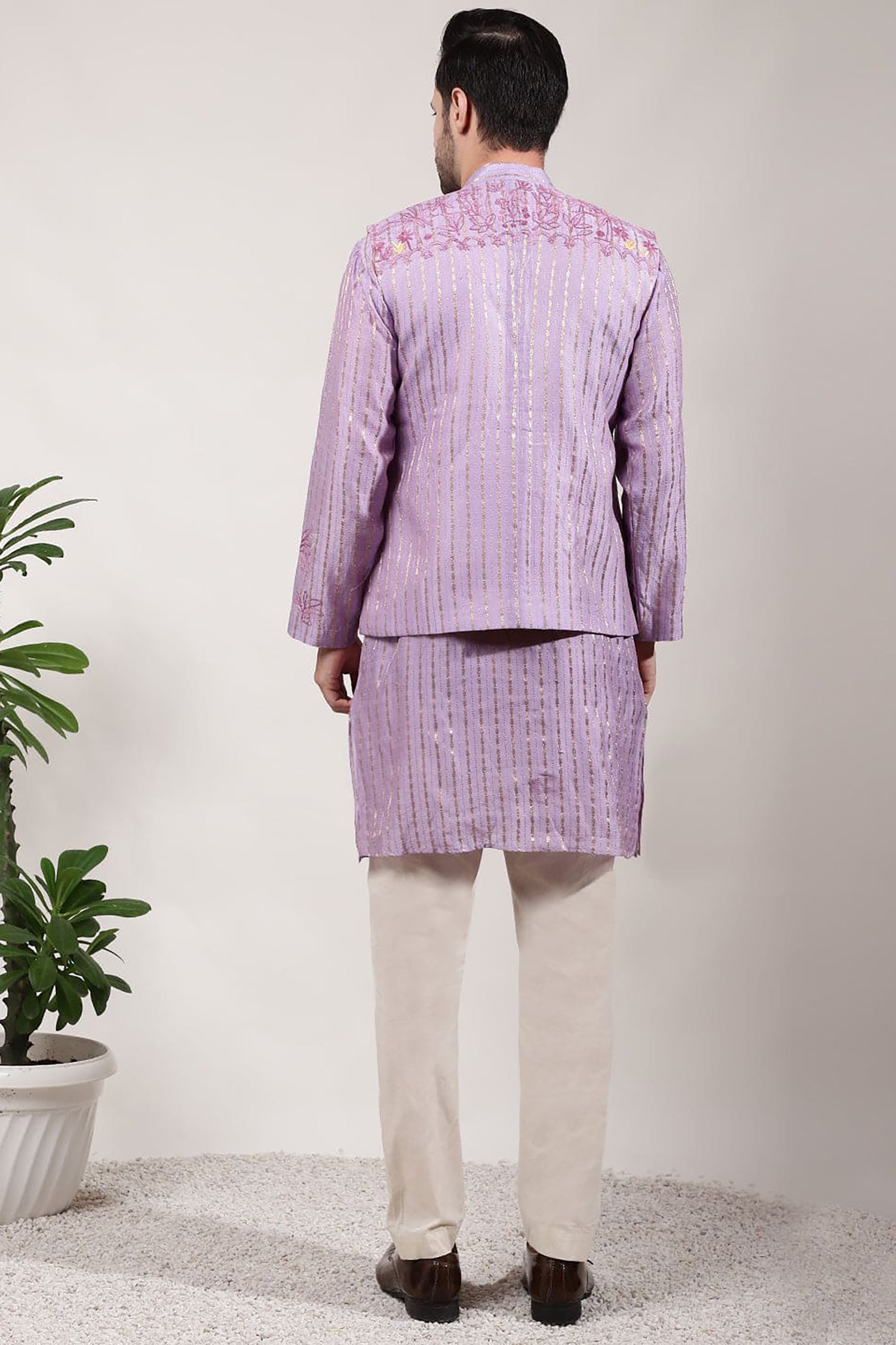 ChikanKari Silk Kurta Set - Light Purple