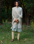Majnun