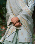 Majnun