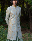 Majnun