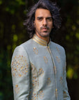 Majnun