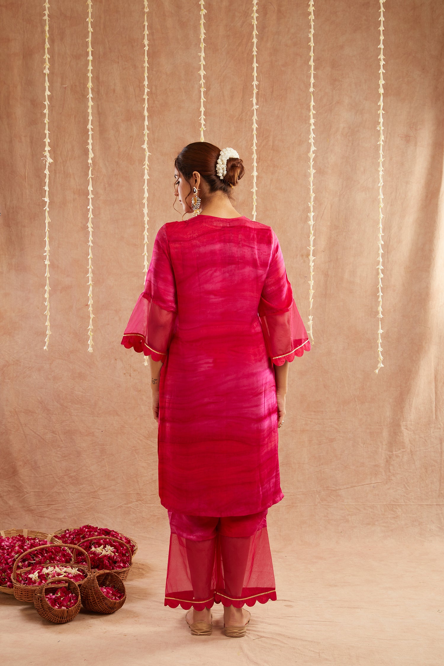 Gulbahar Kurta Set With Pant And Potli Bag - Set Of 3