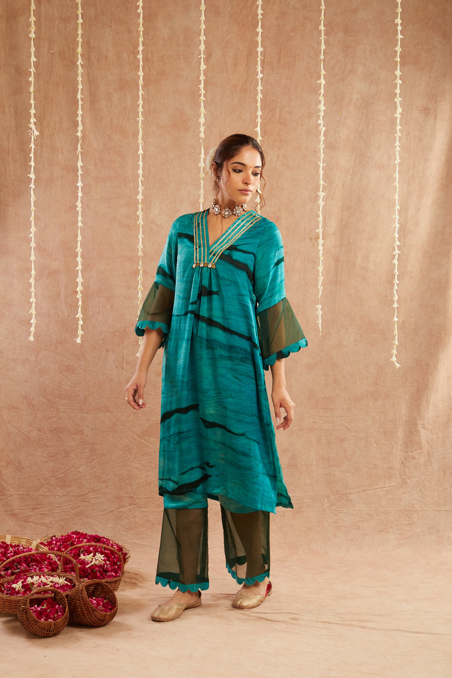 Jashn-E-Phirozi Suit Set With Pants And Potli Bag - Set Of 3