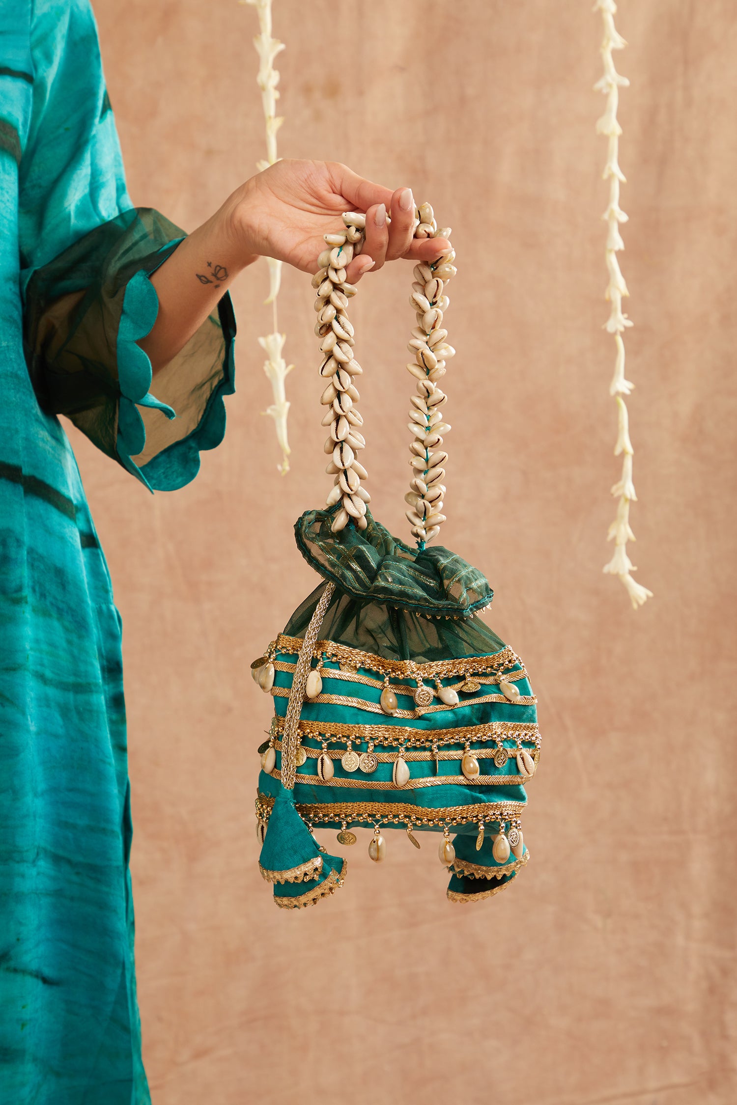 Jashn-E-Phirozi Suit Set With Pants And Potli Bag - Set Of 3