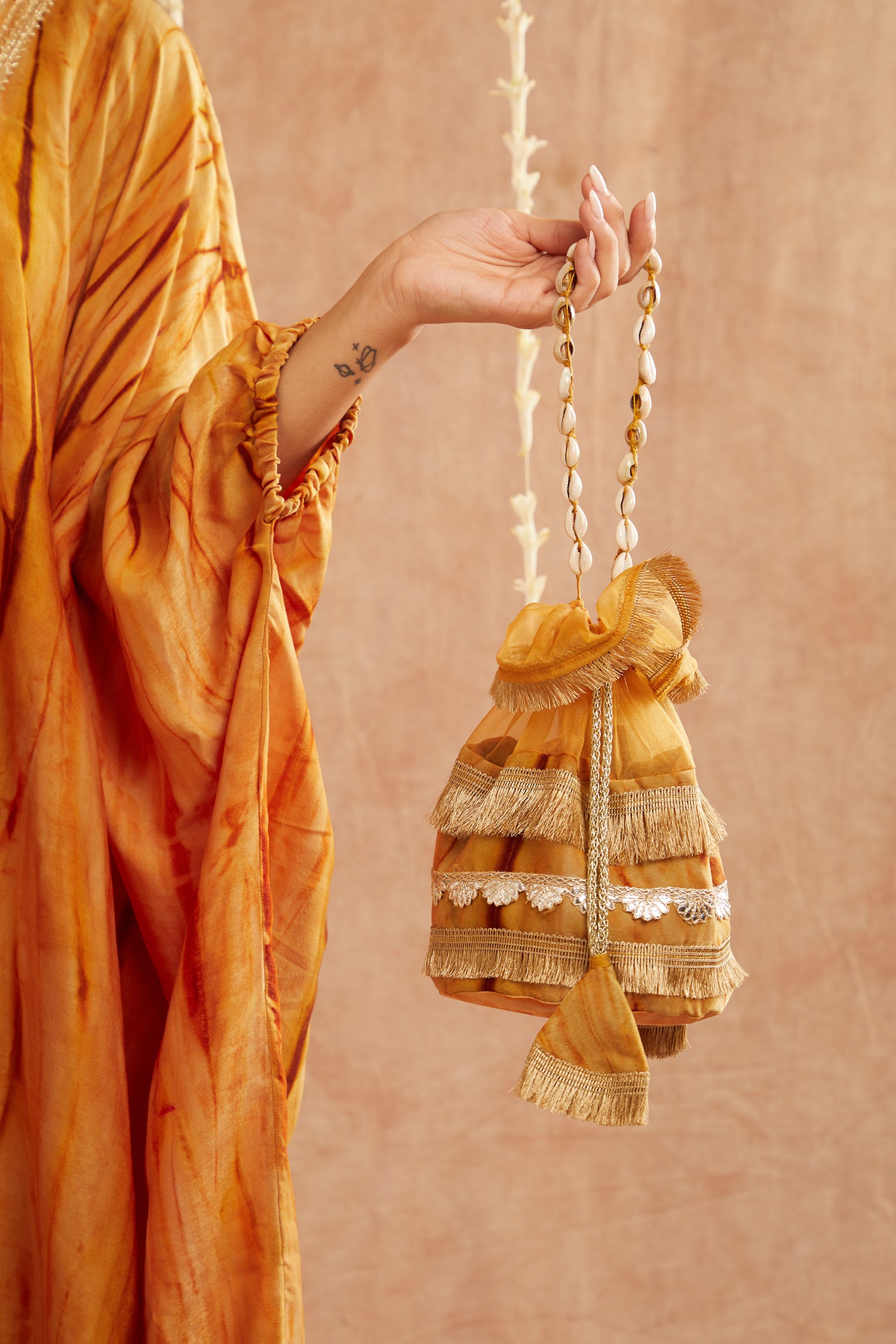 Kesar Noor Suit Set With Dhoti Pants And Potli Bag - Set Of 4