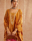 Genda Kaftan Set With Tulip Pants And Potli Bag - Set Of 3