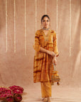 Sunehri Shab Kurta Set With Pants And Potli Bag - Set Of 3