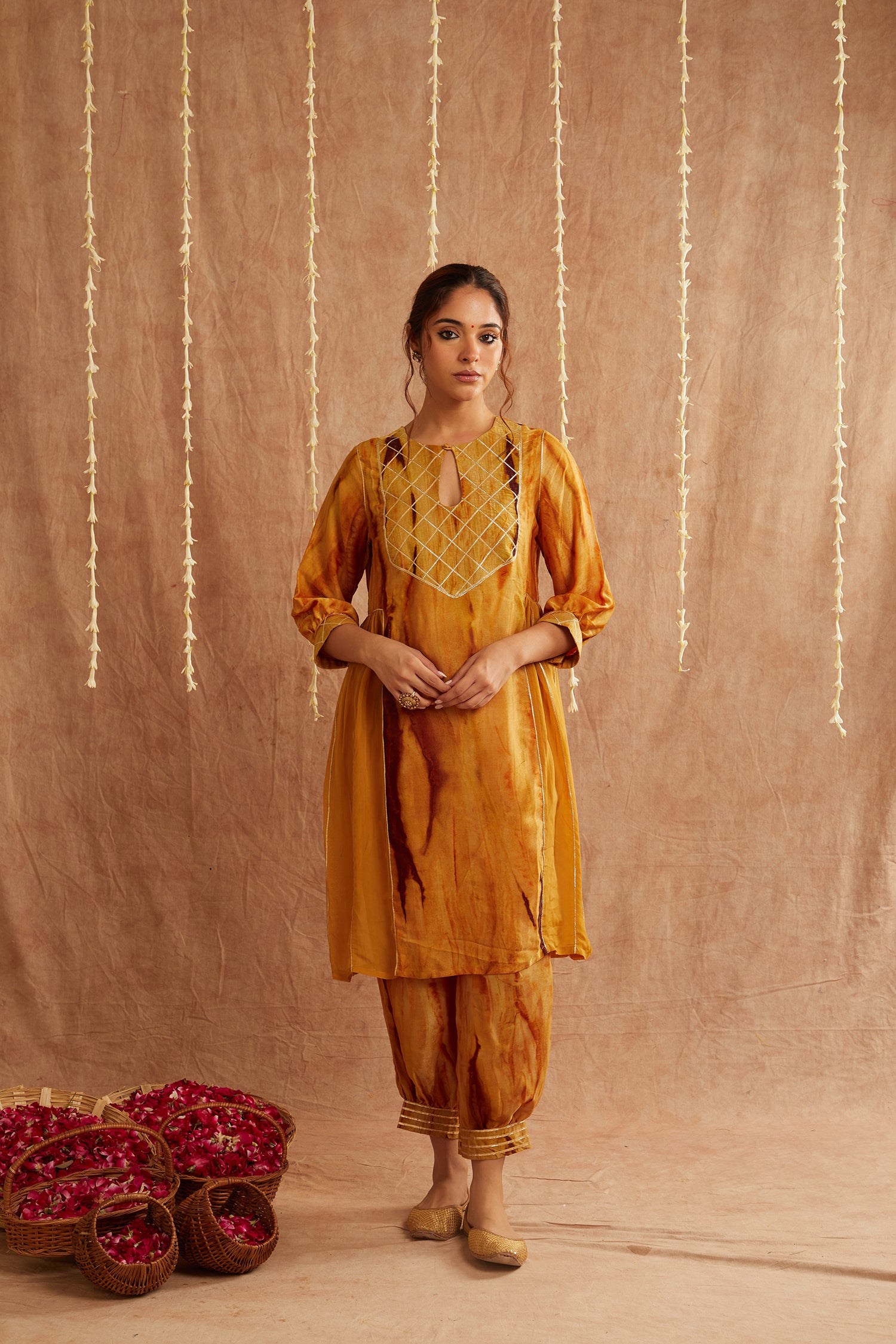 Kesar Noor Suit Set With Dhoti Pants And Potli Bag - Set Of 4