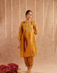 Kesar Noor Suit Set With Dhoti Pants And Potli Bag - Set Of 4
