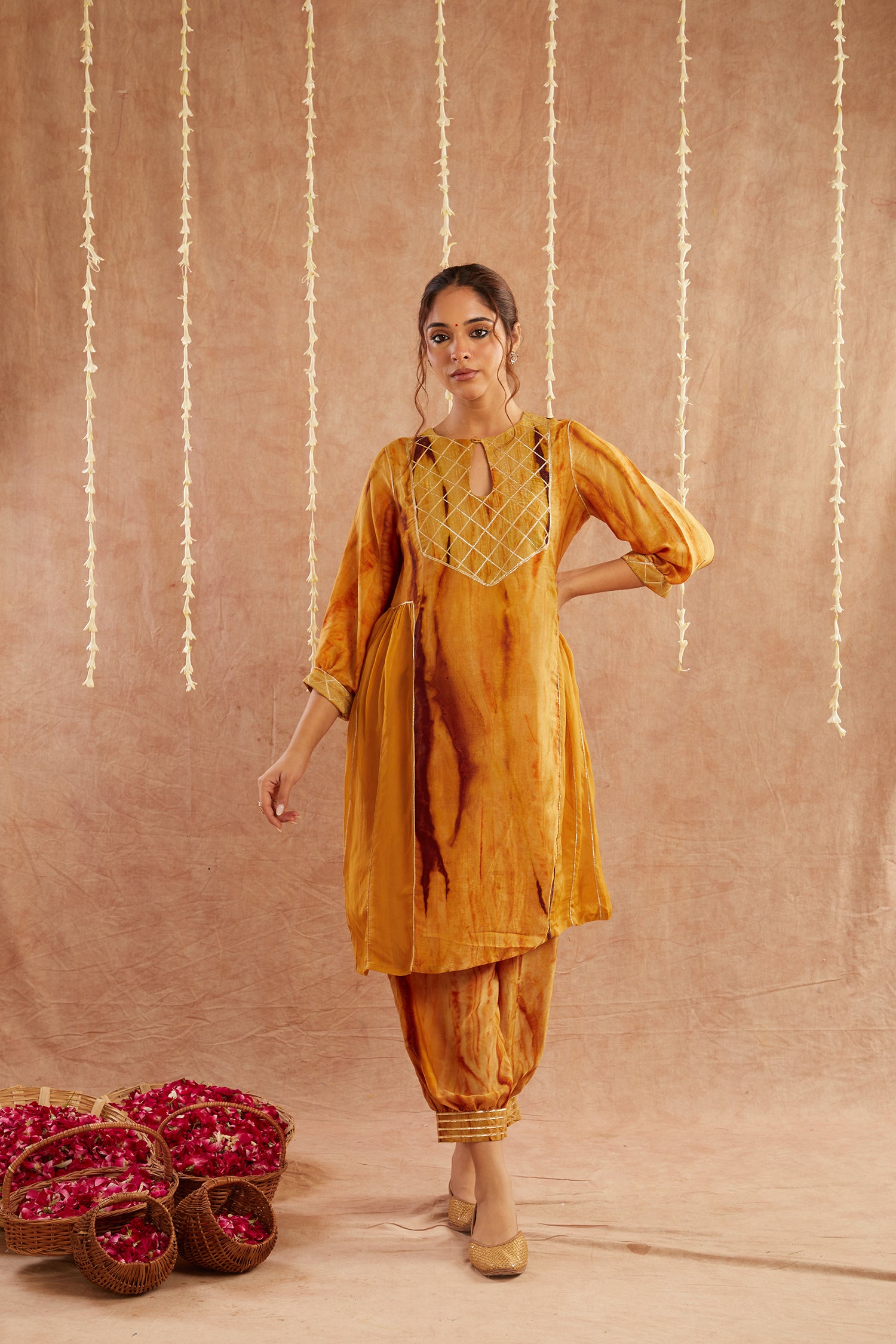 Kesar Noor Suit Set With Dhoti Pants And Potli Bag - Set Of 4