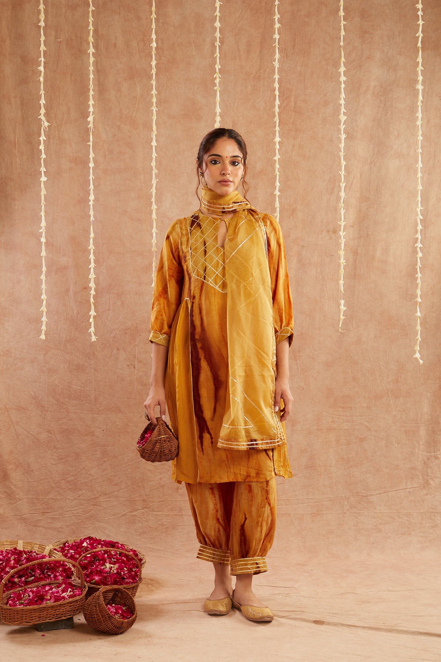 Kesar Noor Suit Set With Dhoti Pants And Potli Bag - Set Of 4