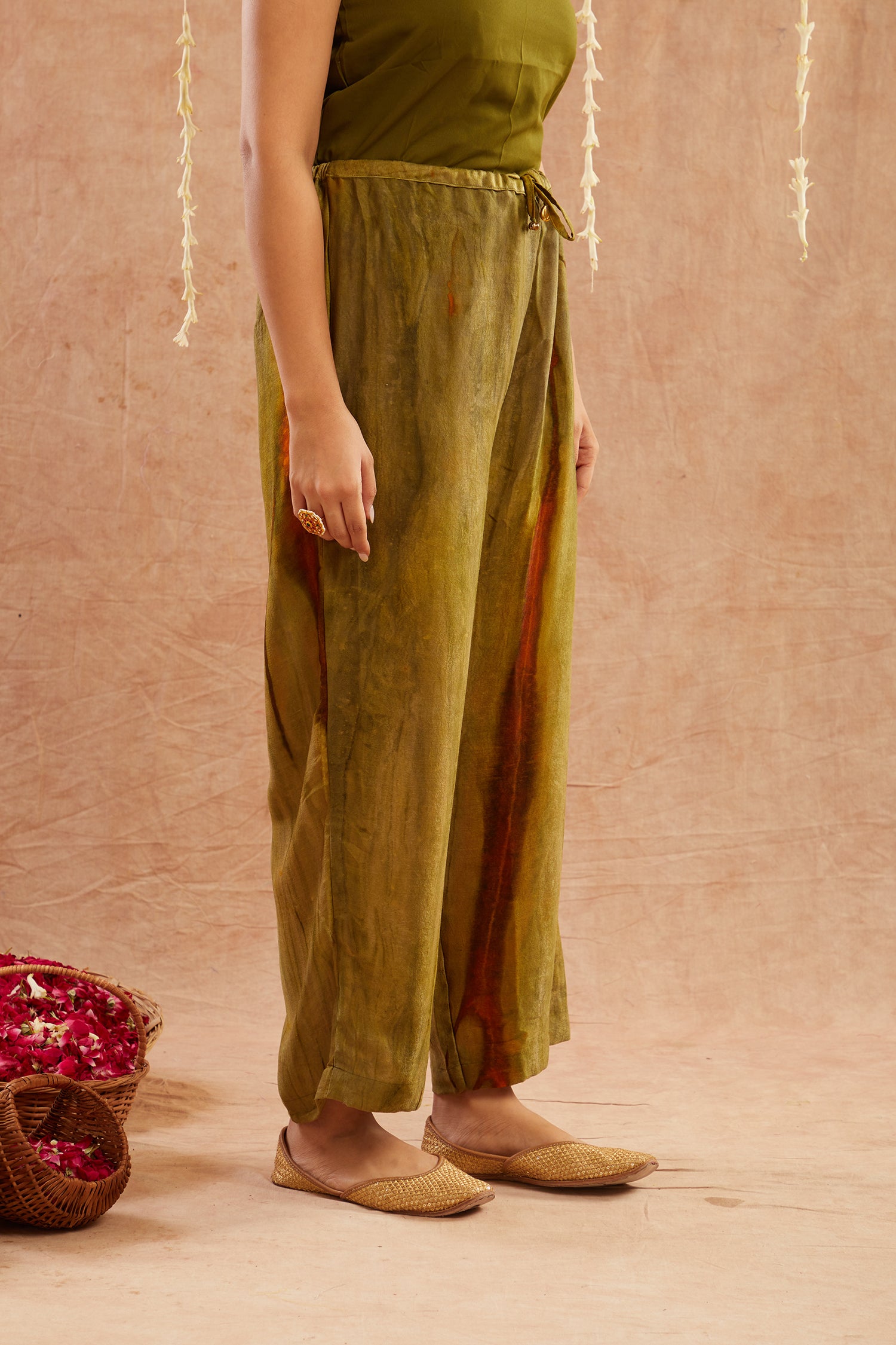 Mehendi Georgette Organza Top With Pants Set Of 2