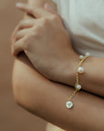Alternate Pearl Bracelet
