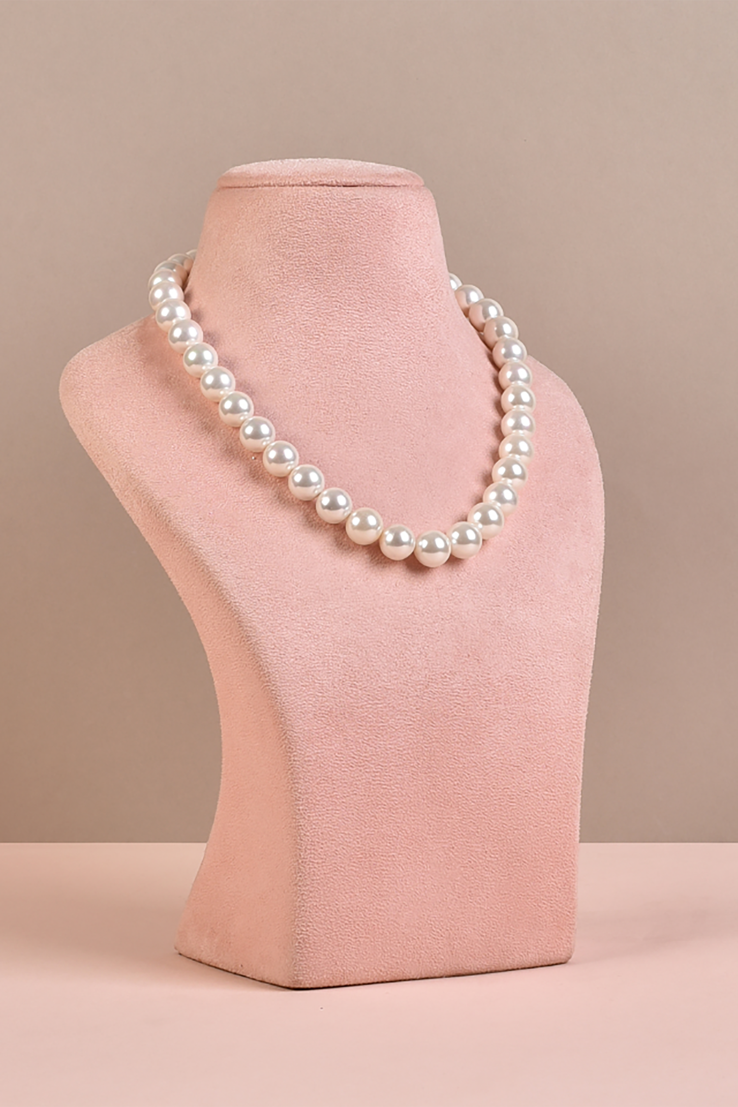 Classic Single-White