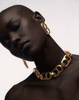 Dramatic Can Choker
