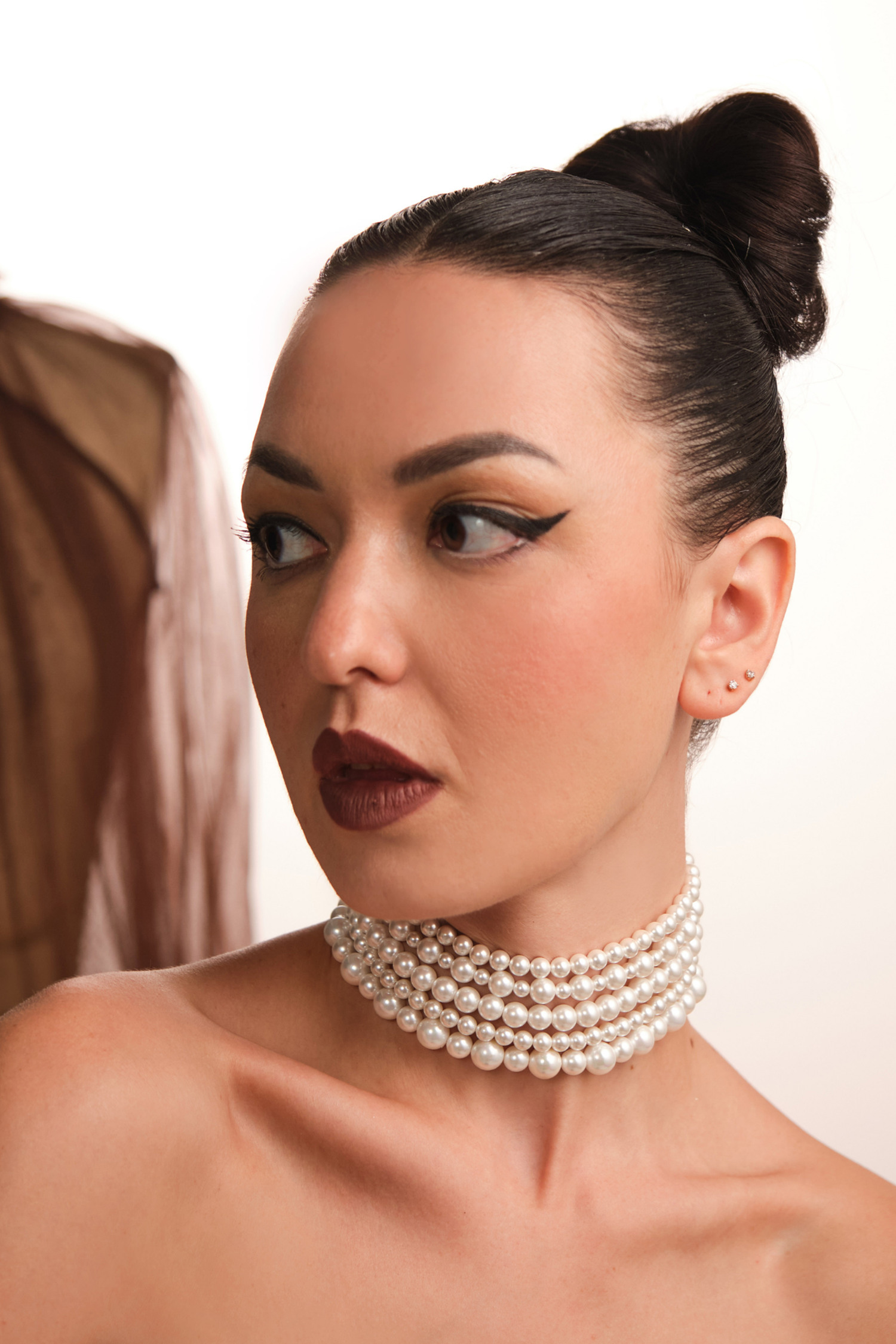 Layered Pearl Choker