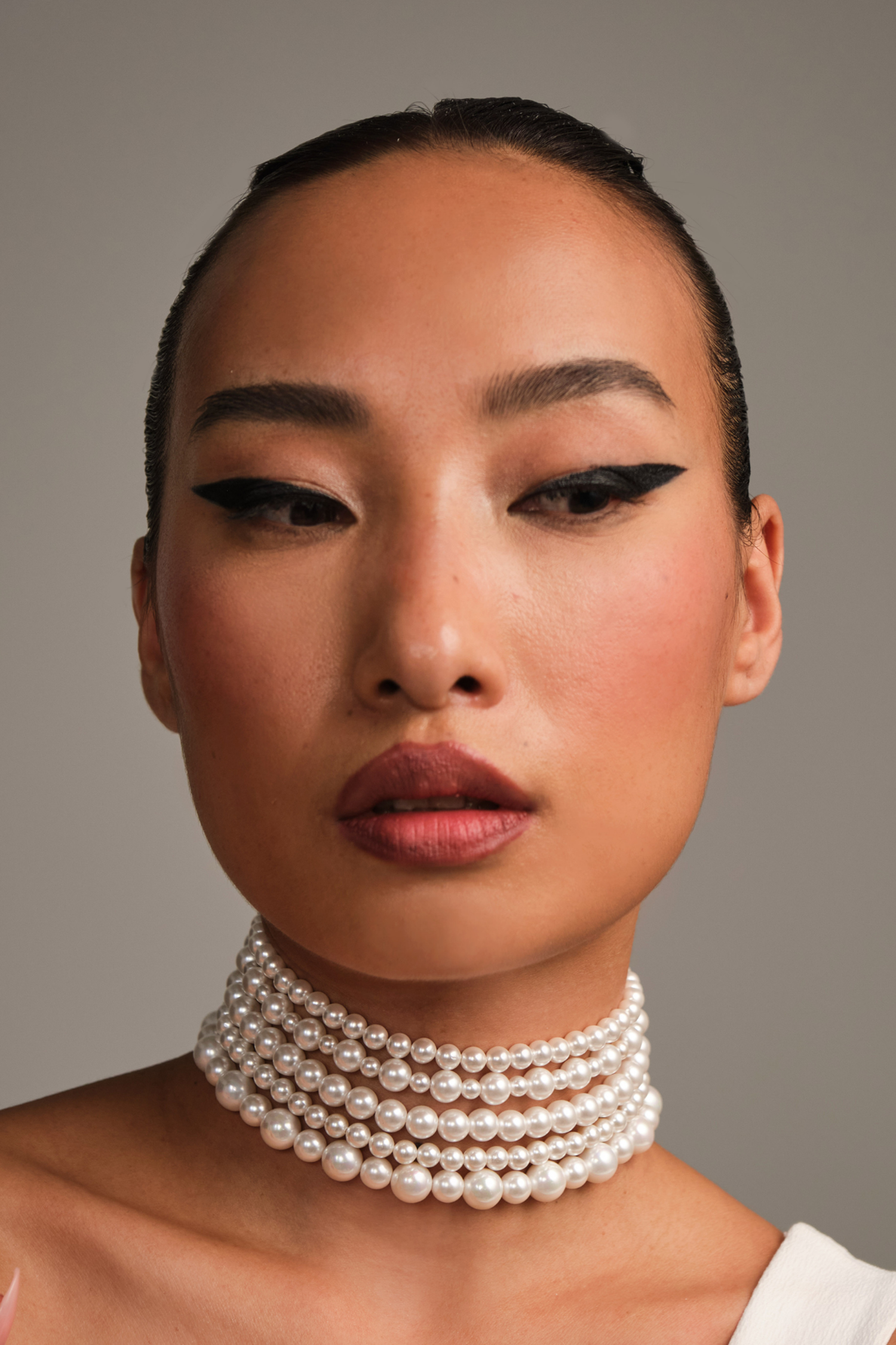 Layered Pearl Choker