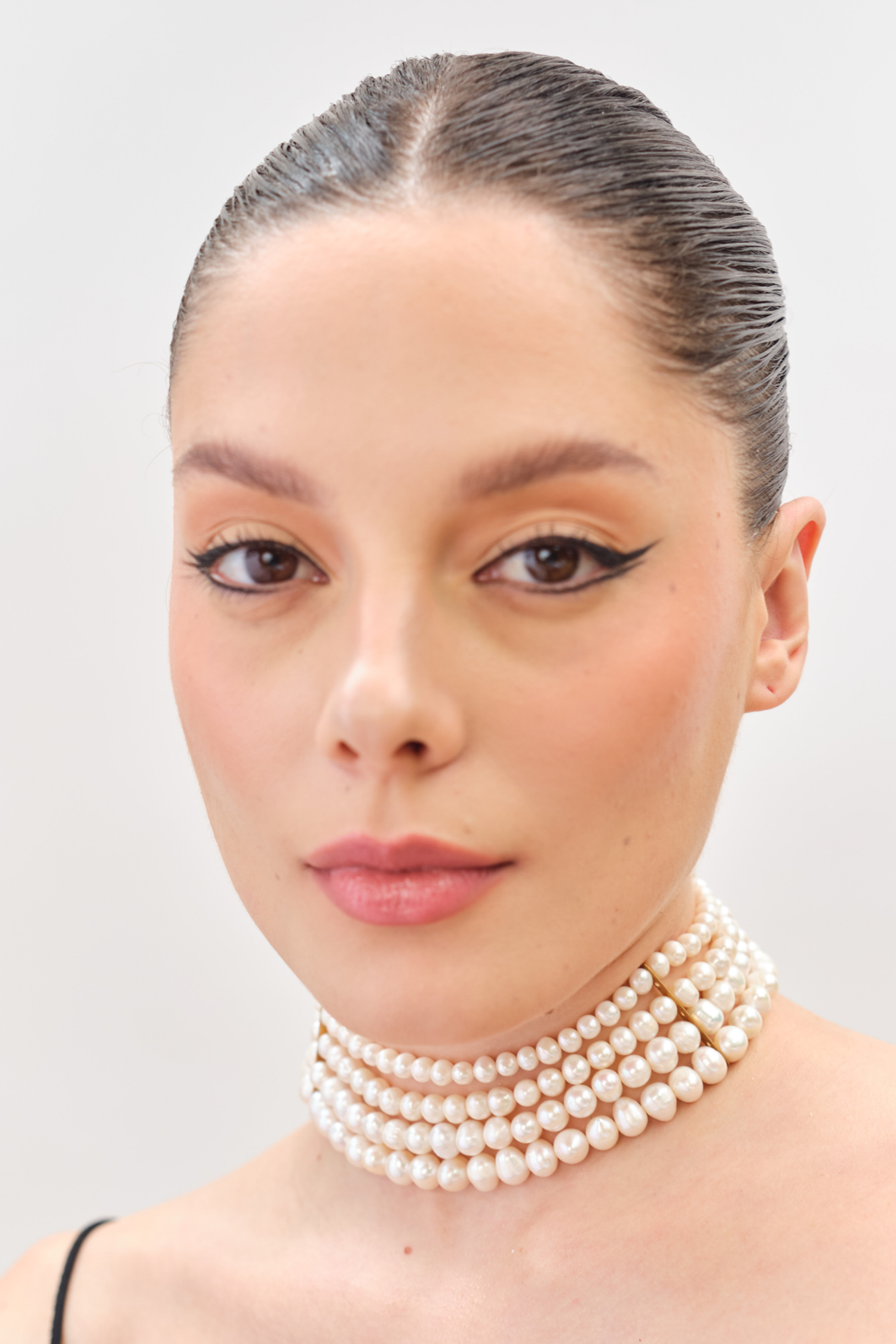 Classic Natural Choker