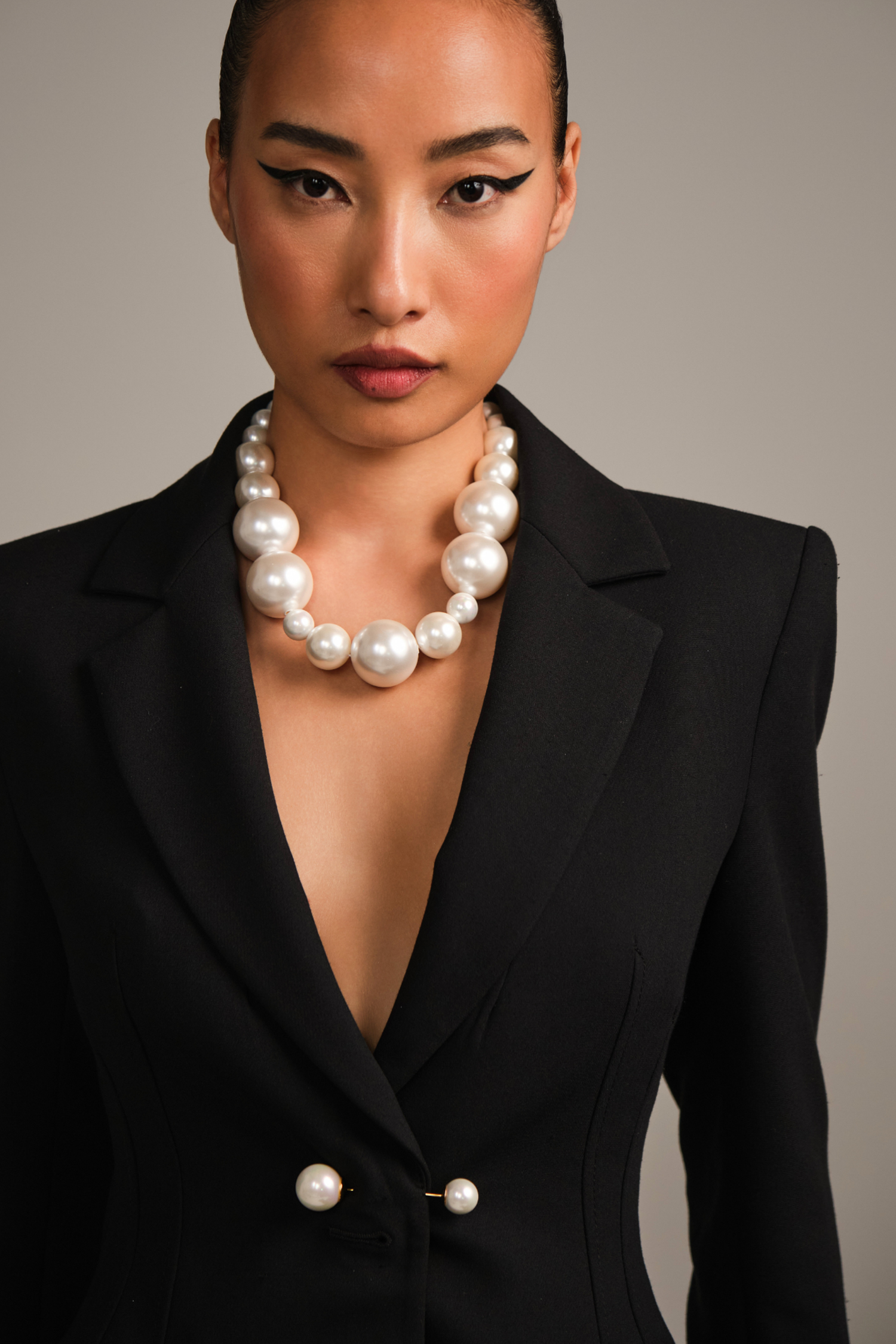 The Raya Pin - Anaash X Ekaya