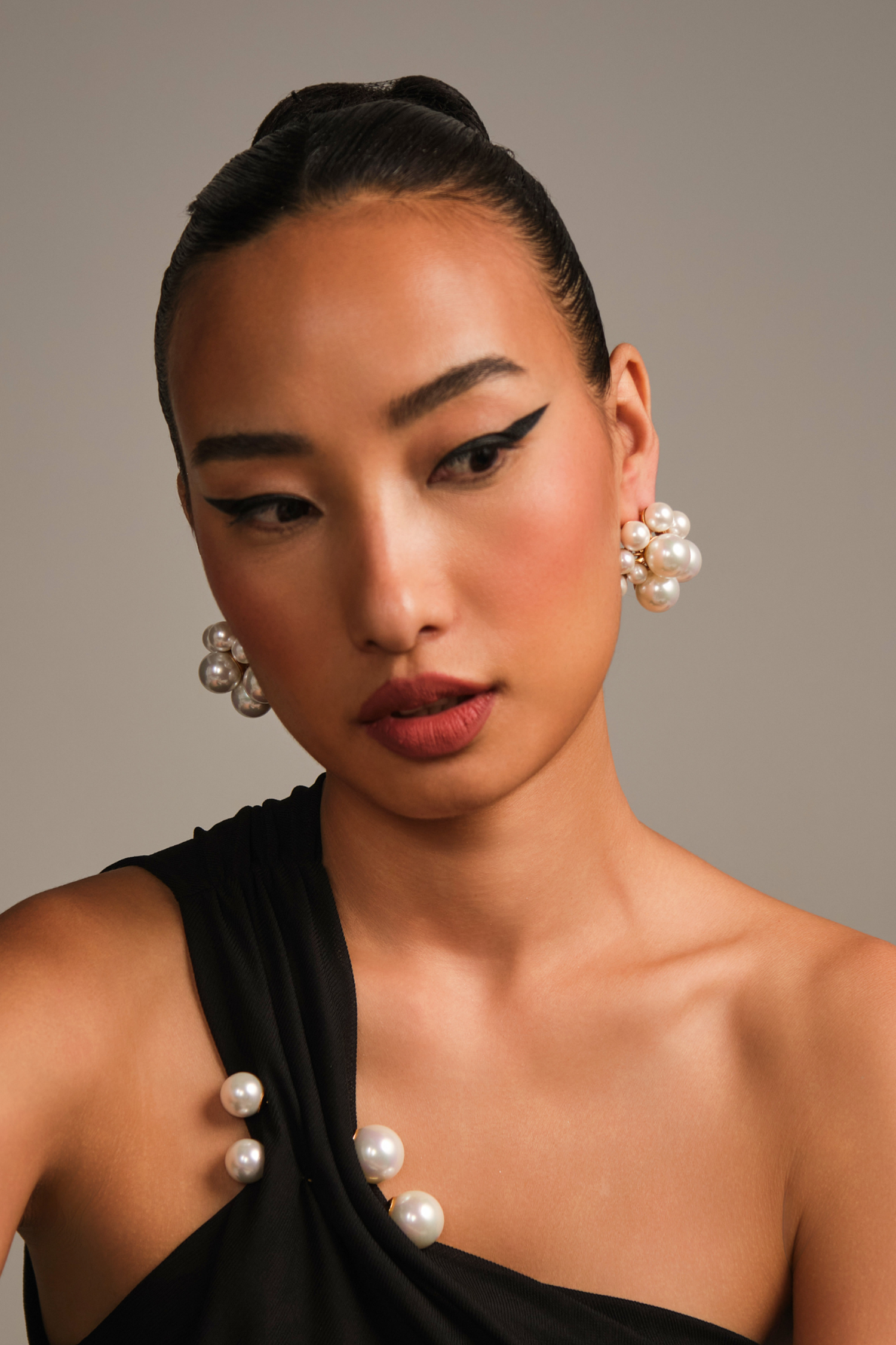 The Raya Pin - Anaash X Ekaya