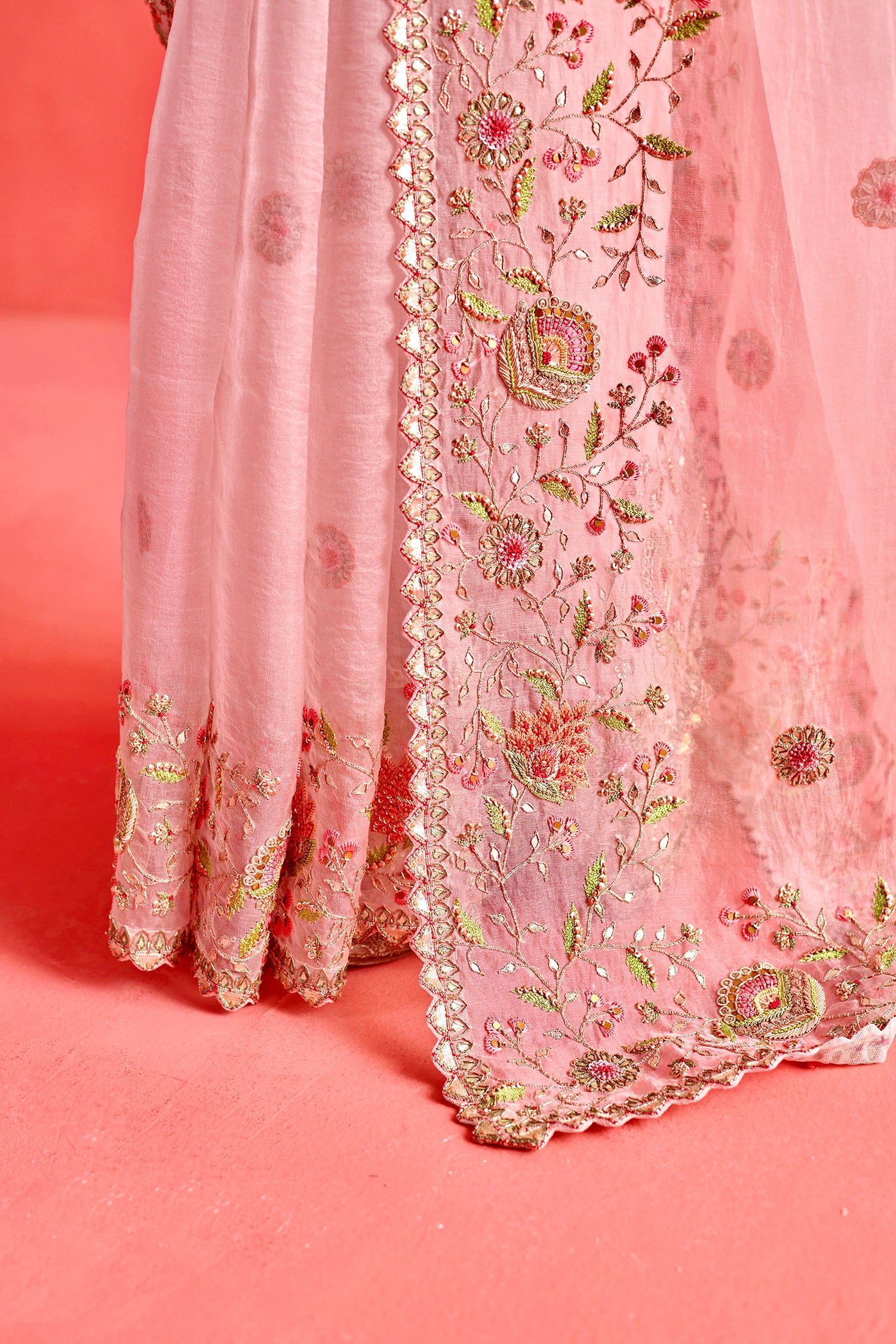 Powdered Pink Hand Embrodiered Saree With Mashru Silk Blouse