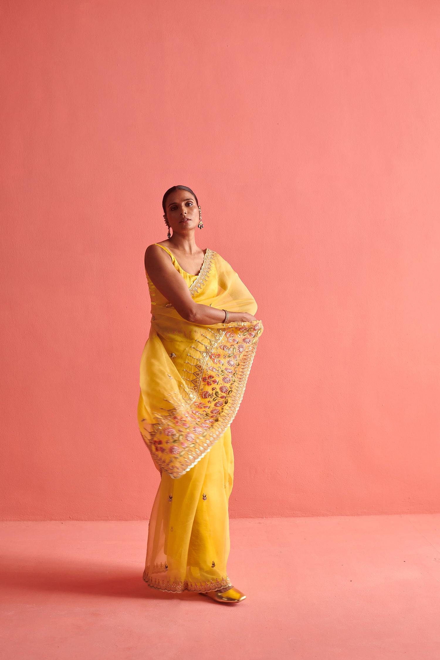 Yellow Hand Embrodiered Saree With Mashru Silk Blouse