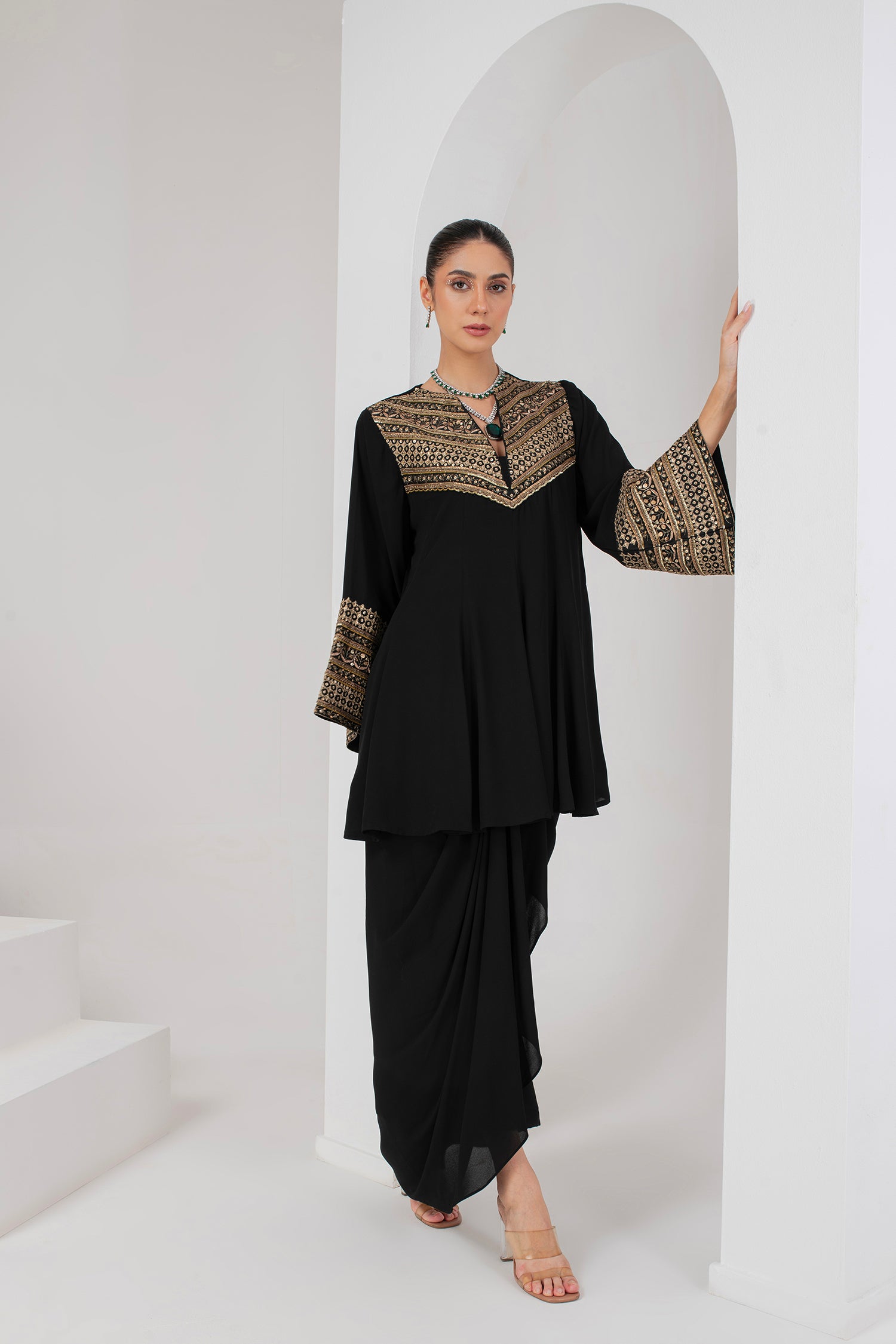 Black kalidar kurta & drape skirt set
