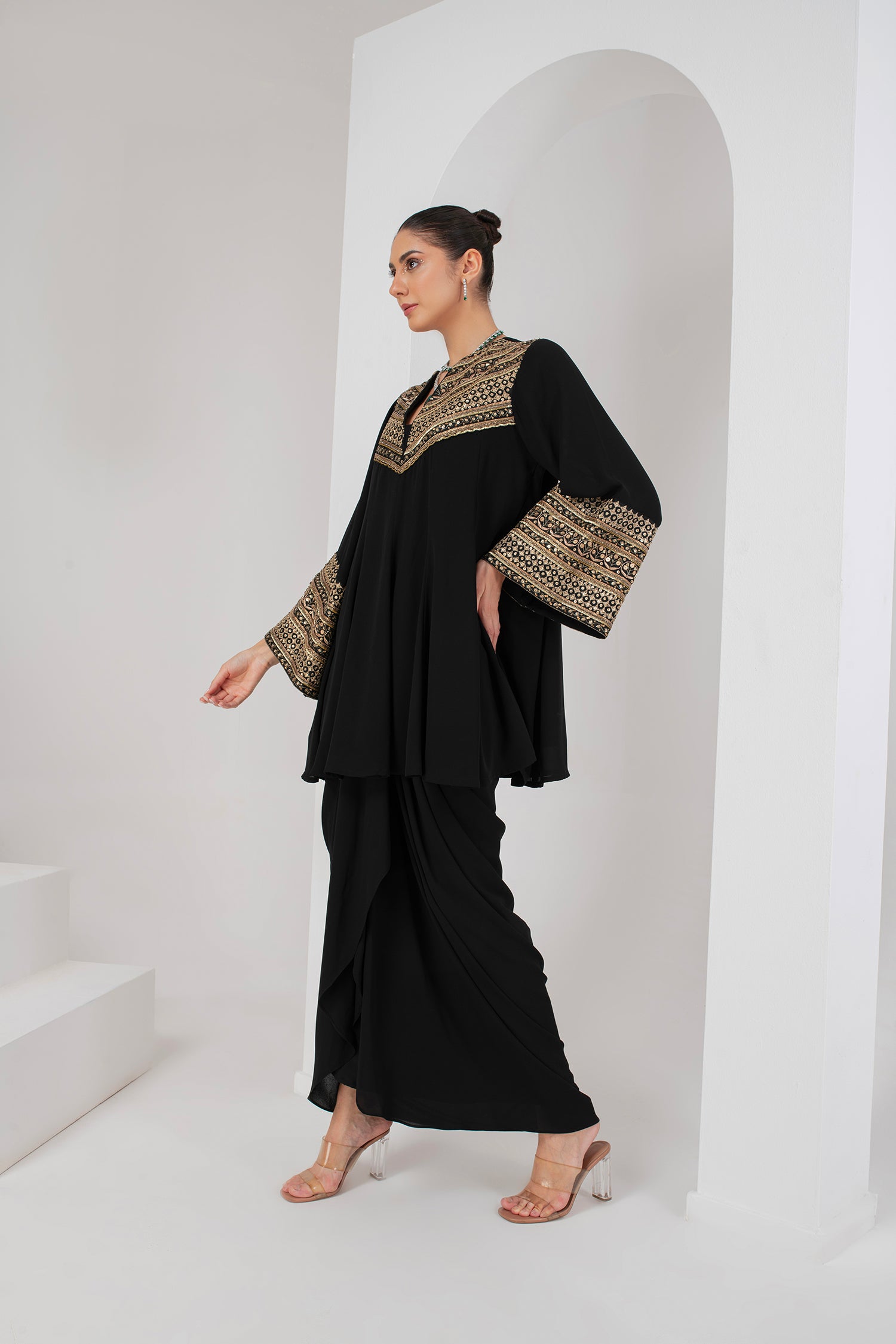 Black kalidar kurta & drape skirt set