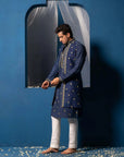 Ayina Bandi set