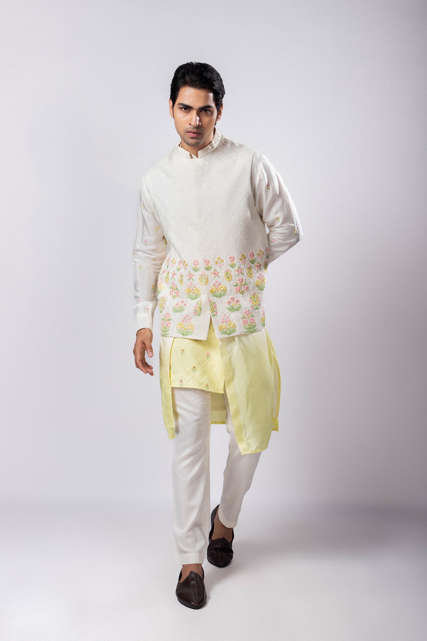 Ahren Nehru and Icarus Kurta Set
