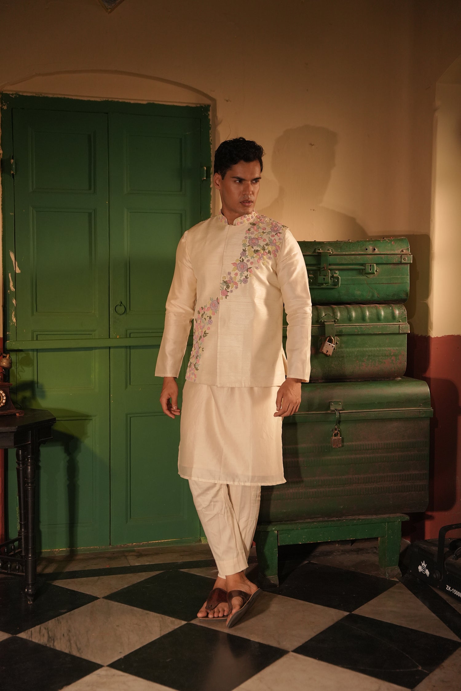 Ibrahim Off White Rawsilk Bandi Set