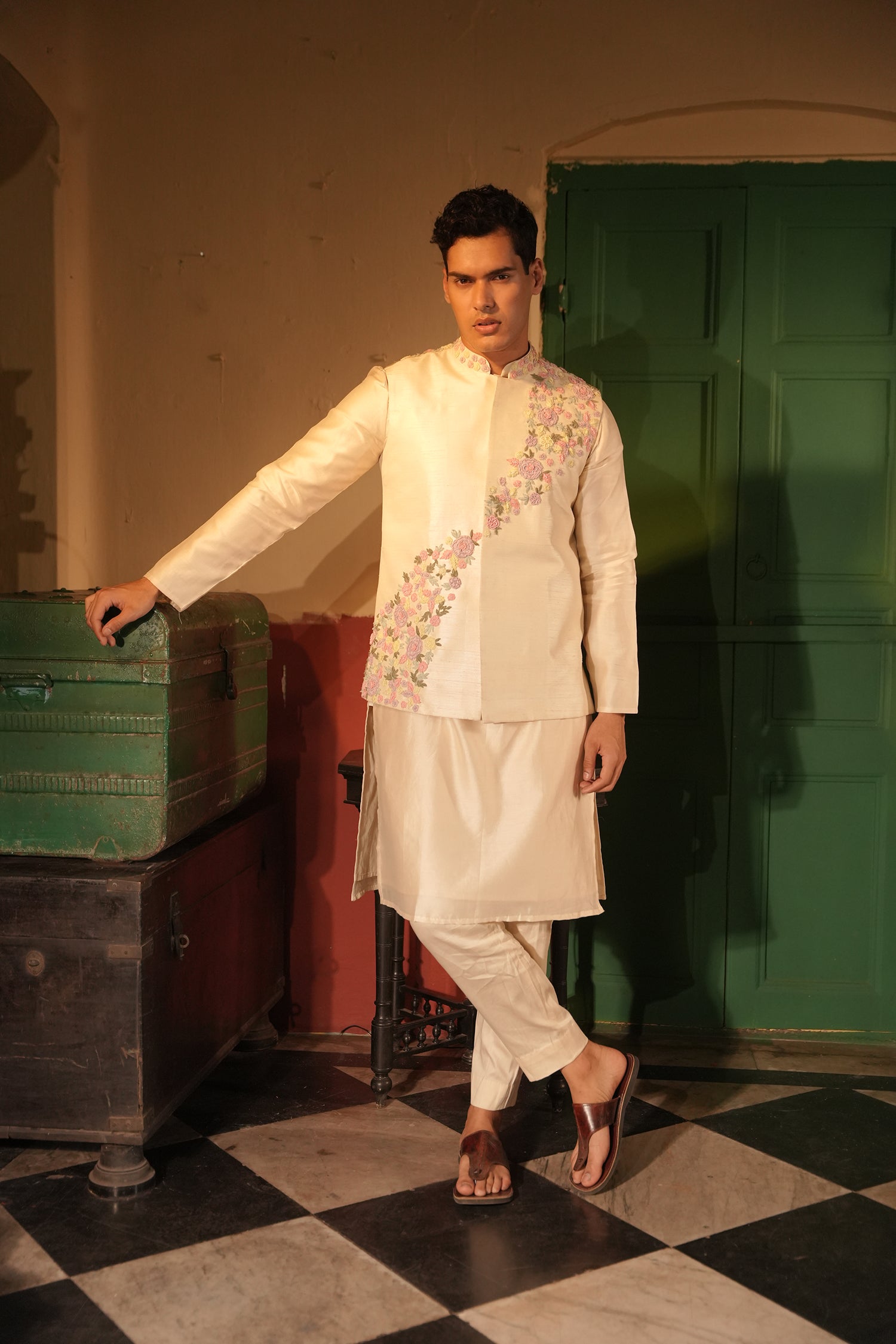 Ibrahim Off White Rawsilk Bandi Set