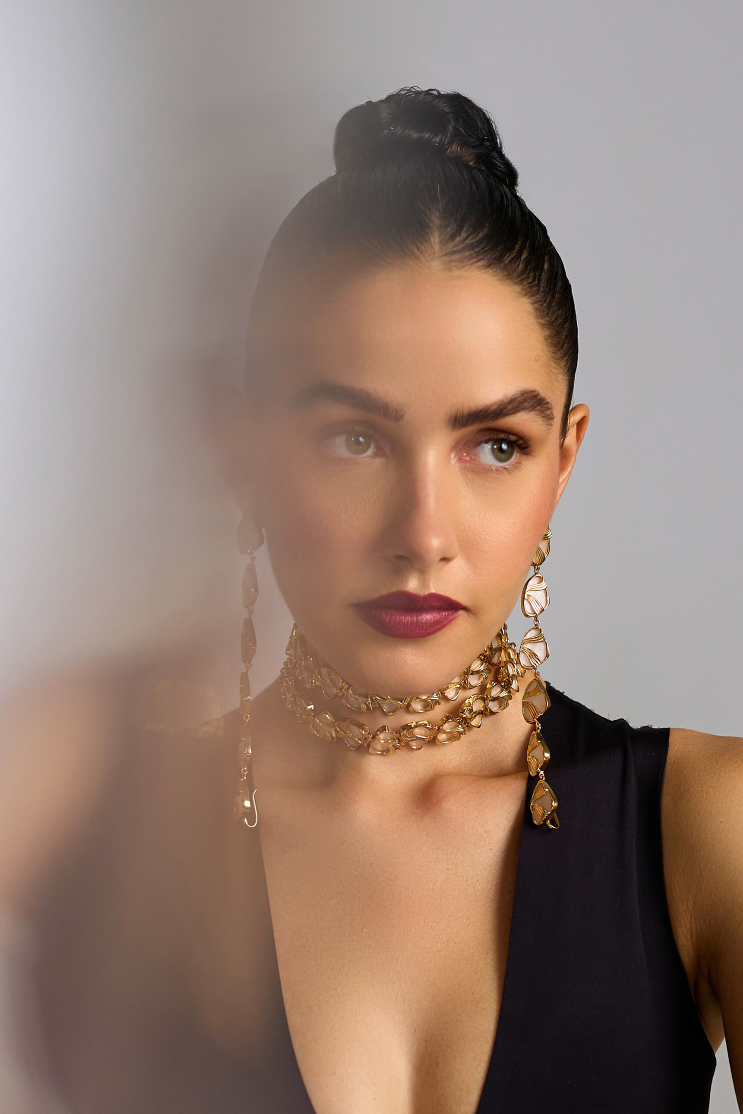 Ebo Shoulder Kaan Chain