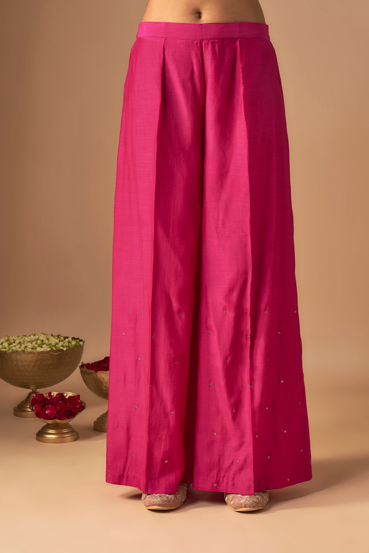 Gulshan Kurta & Sharara Set