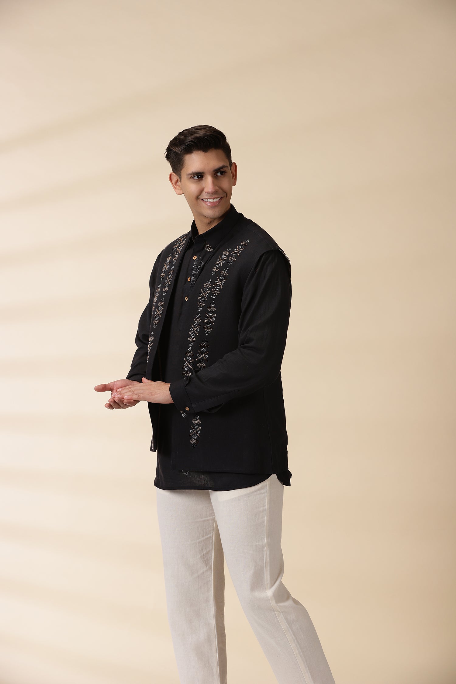 Short Kurta & Sadri Set - Black