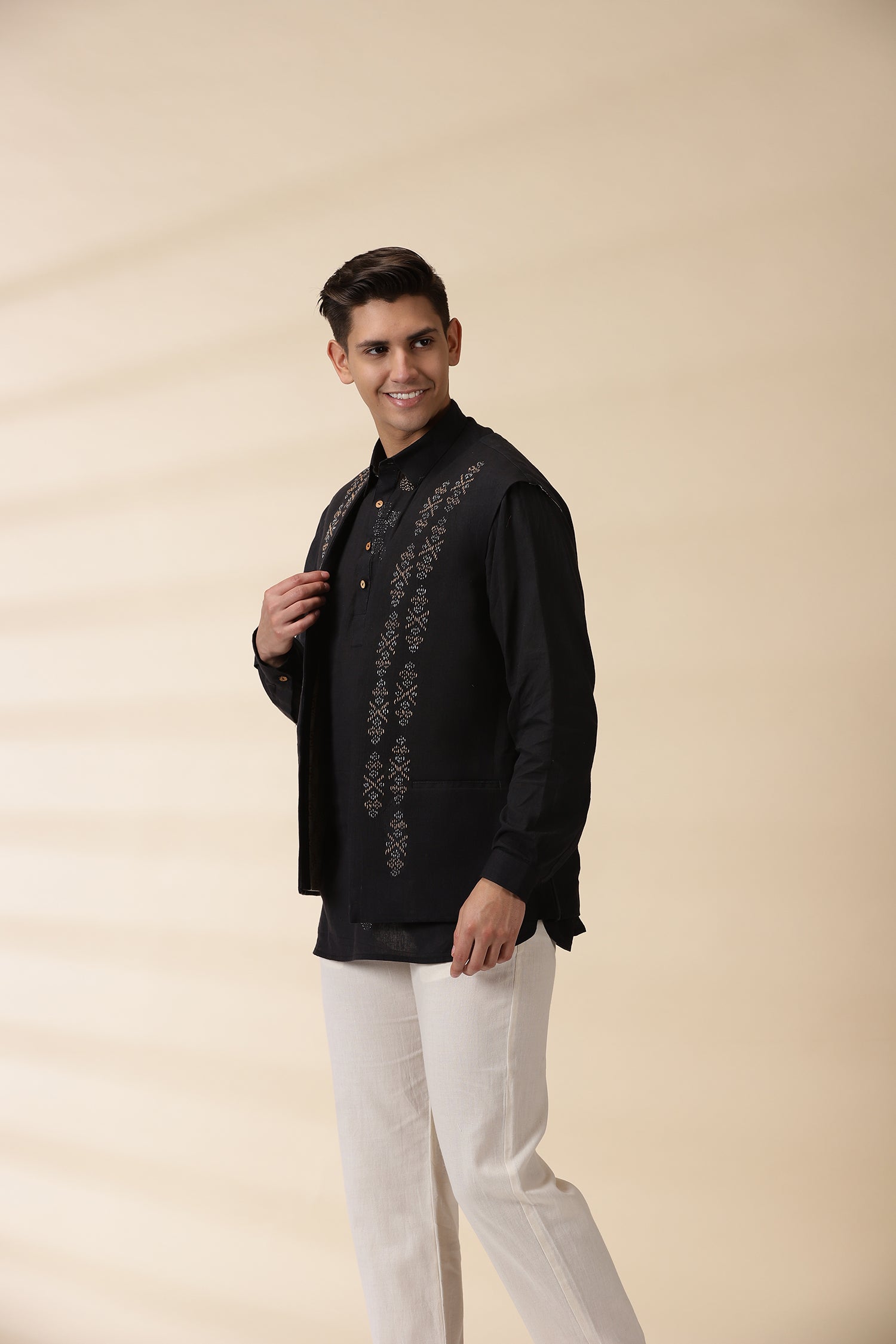 Short Kurta & Sadri Set - Black