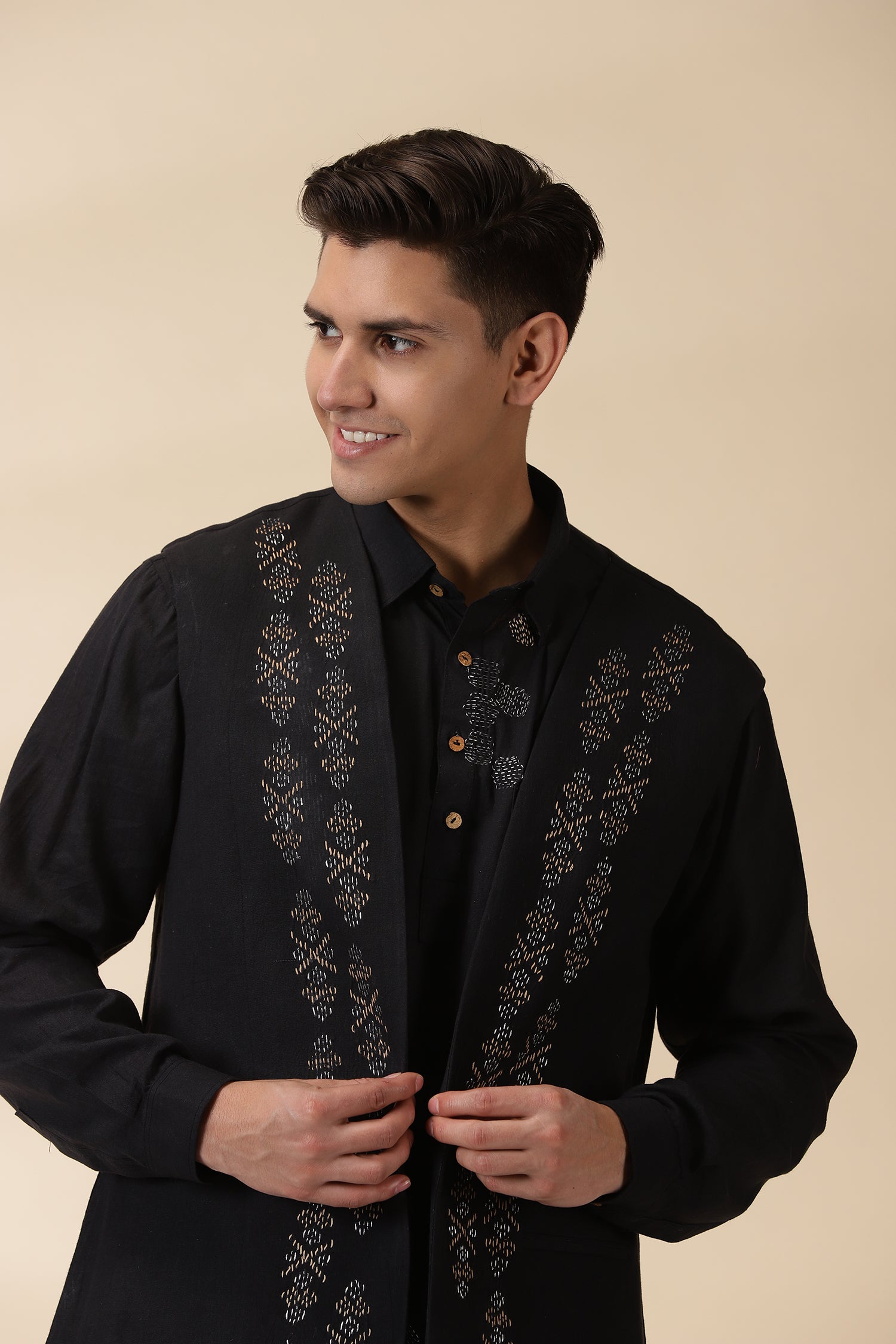 Short Kurta & Sadri Set - Black