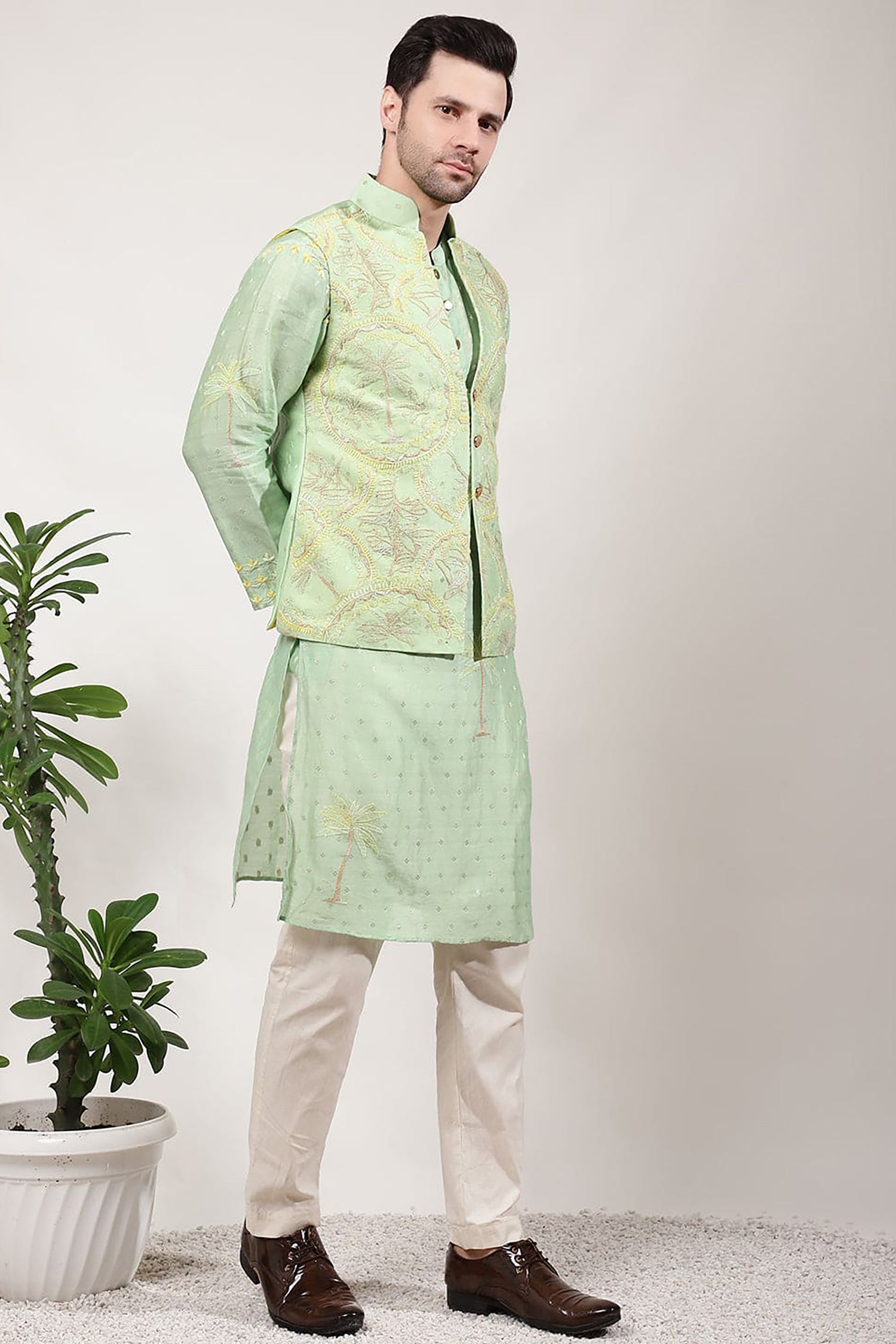 ChikanKari Silk Kurta Set - Green