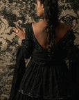 CLASSIC BLACK