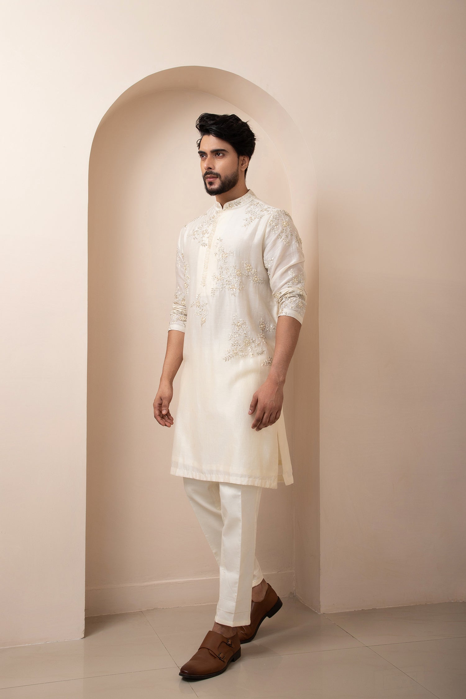 Ivory Opulence Kurta Set