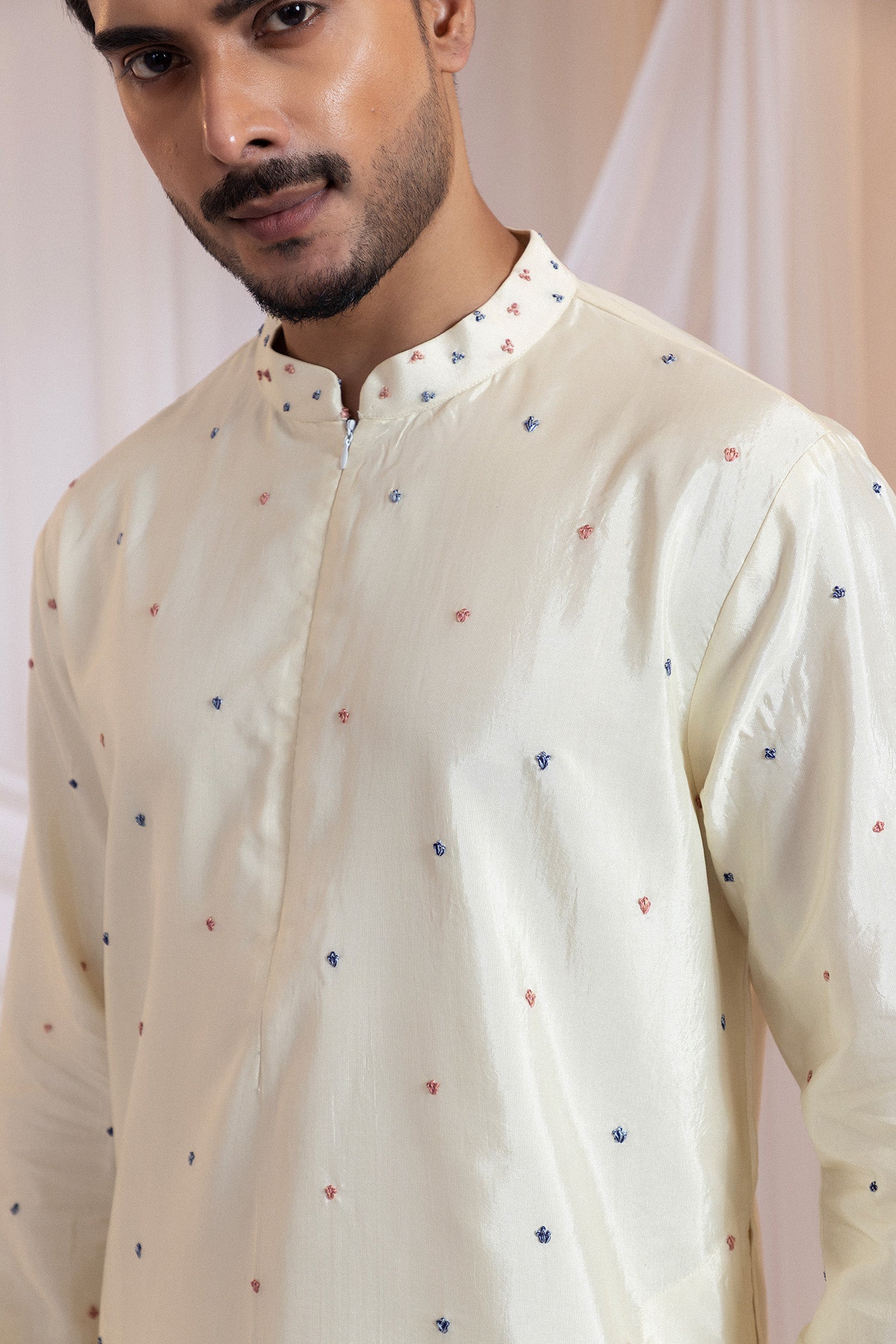 Knots Kurta Set